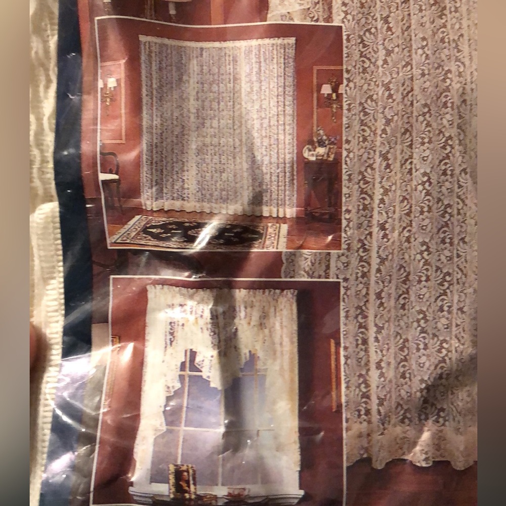 Floral Lace Curtains (3)